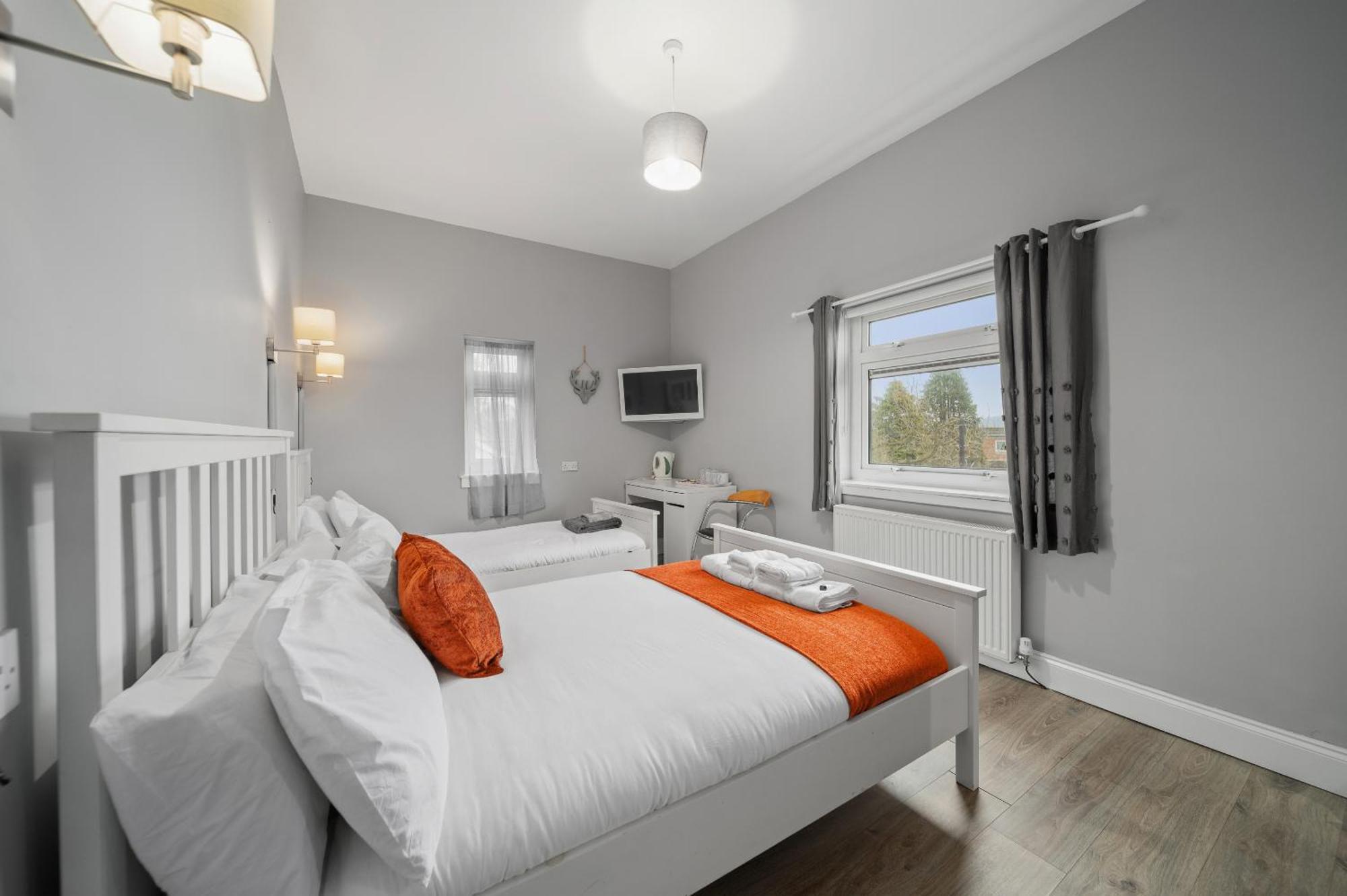 Queensferry Guest House 로시스 객실 사진